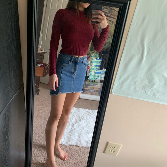 Maroon crop top - Picture 5 of 5